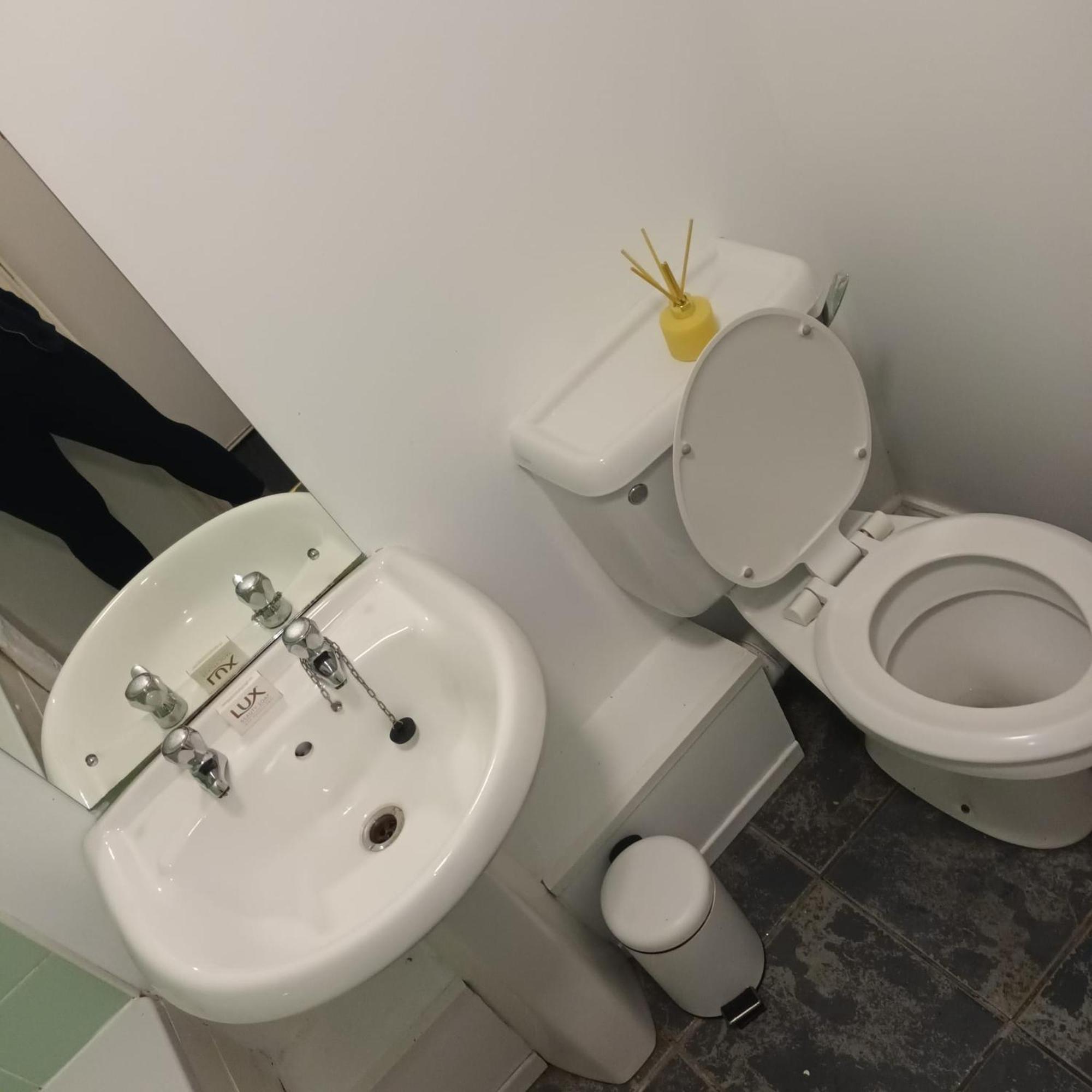 Cefn Mably Hotell Penarth Eksteriør bilde