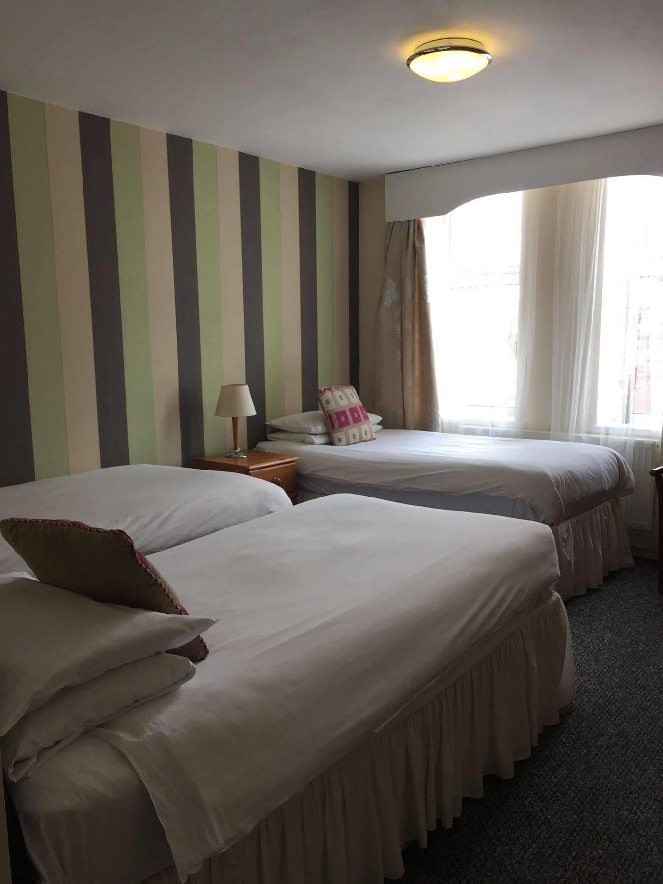 Cefn Mably Hotell Penarth Eksteriør bilde
