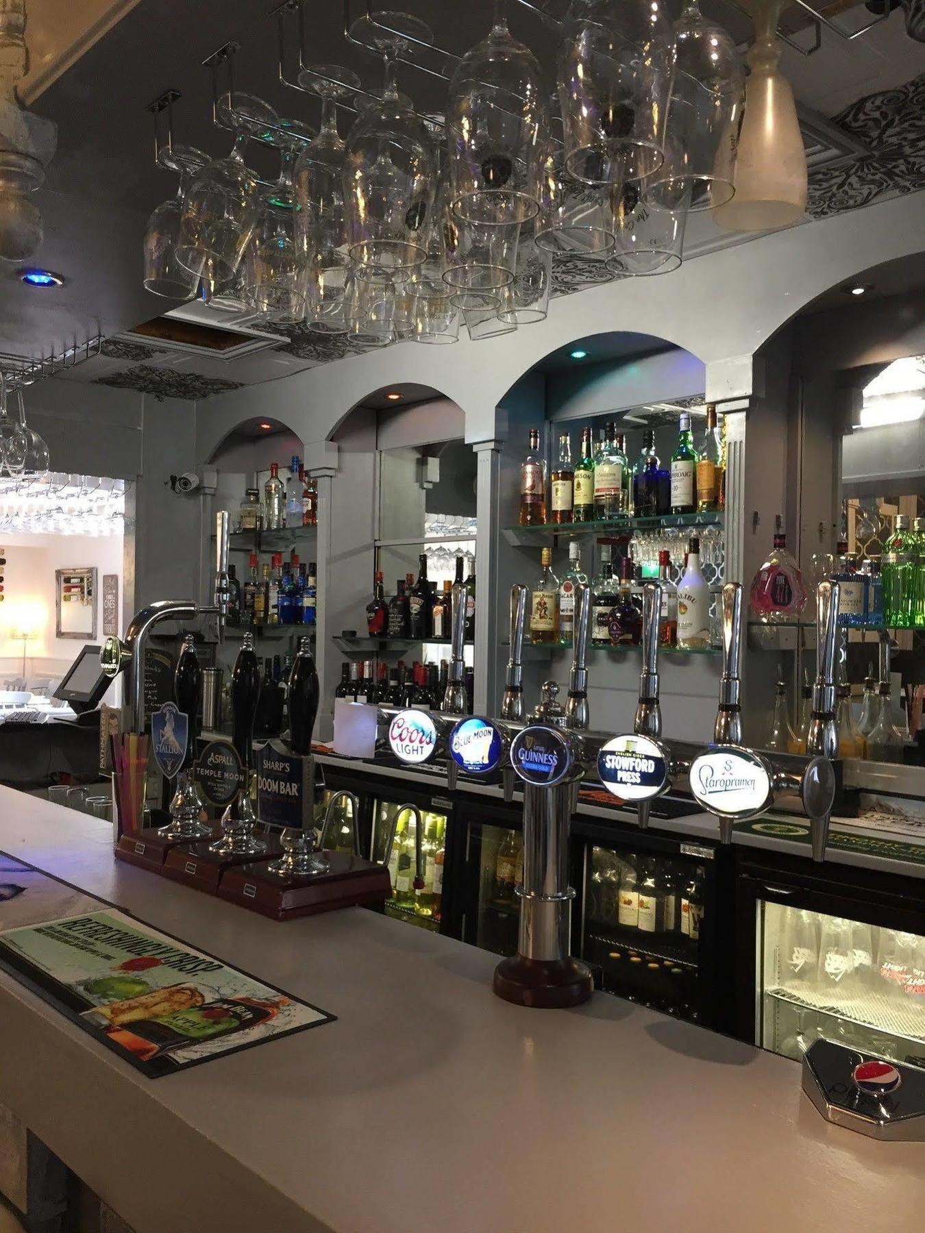Cefn Mably Hotell Penarth Eksteriør bilde